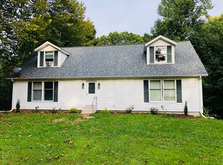 867 Bucklew Rd, Spencer, IN 47460