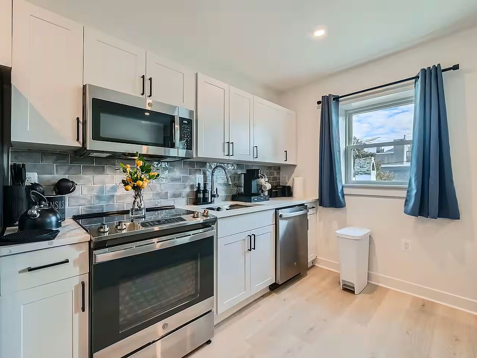 1st image of 731 S Ann St #3