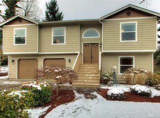4226 Ridgewest Dr E, Lake Tapps, WA 98391