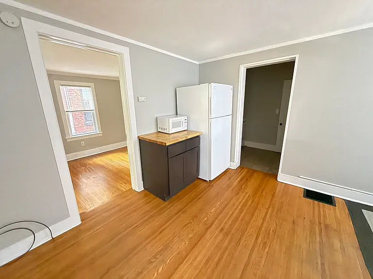 129 Gibbs St — Photo 8