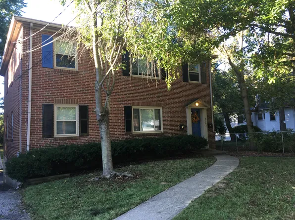 6143 Benneville St, Cincinnati, OH 45230