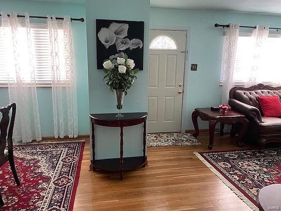 5th image of 9478 Indian Meadows Dr