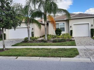 15951 Cape Coral Dr, Wimauma, FL 33598