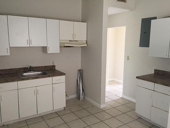 2nd image of 1564 NW 4th Ave