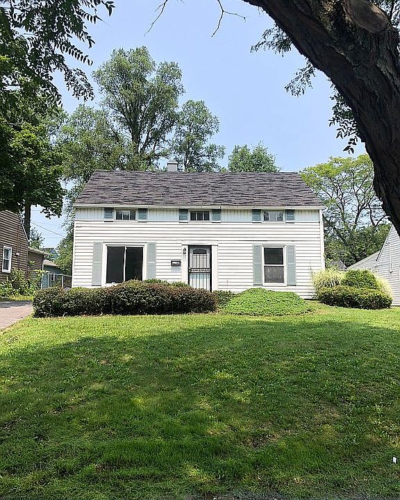 1st image of 19611 Meadowlark Ln