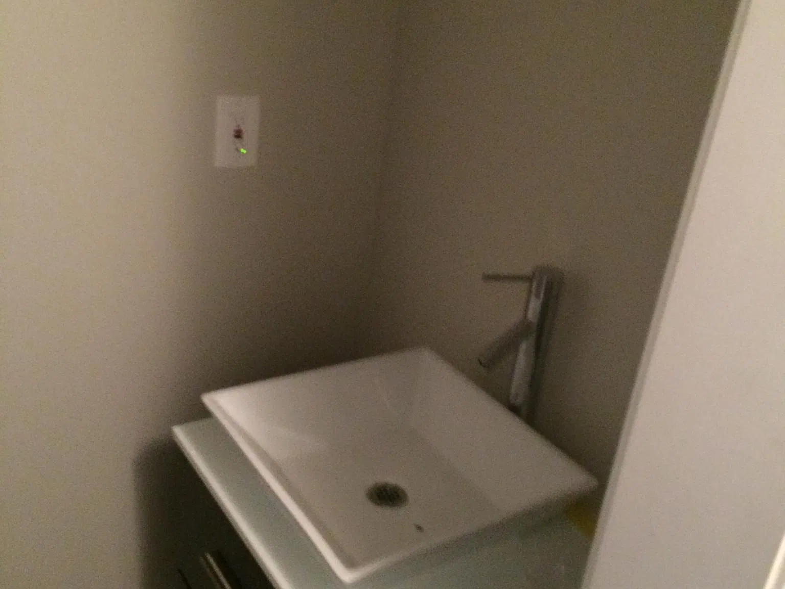 2 bed, 2.5 bath, 1500 sqft, $1,895 — Photo 4