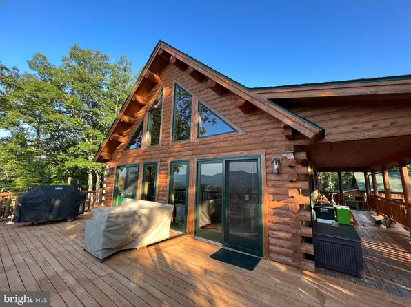 158 Hideaway Ln, Upper Tract, WV 26866