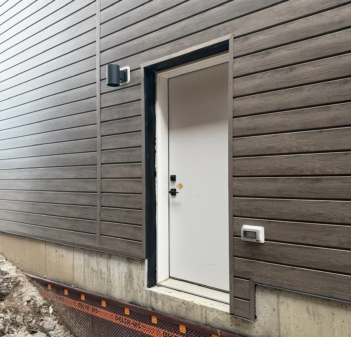 3 bed, $2,800 — Photo 2