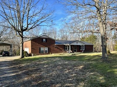 4113 Erin Rd, Mc Ewen, TN, 37101
