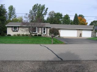 2031 Easlan Dr, Plover, WI 54467