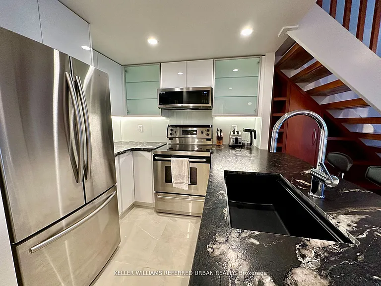 80 Cumberland St #705 — Photo 3