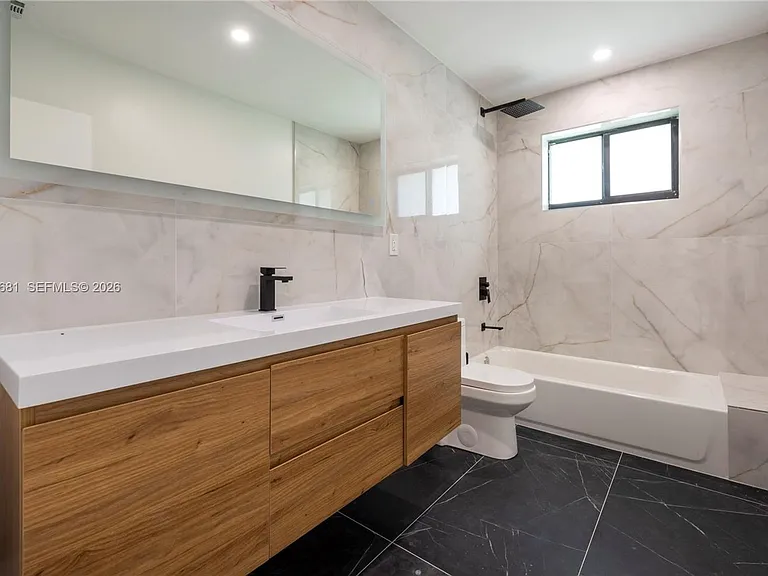 4700 McKinley St — Photo 17