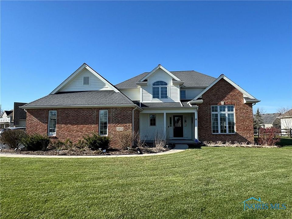 1st image of 5851 Black Swan Dr