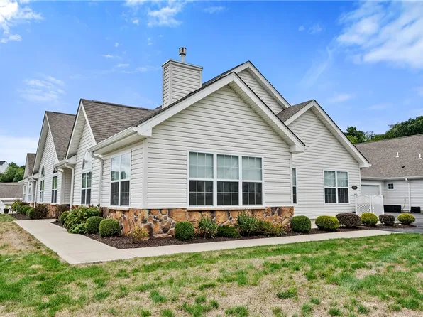 394 Saddlebrook Rd, Gibsonia, PA 15044