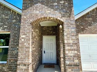 133 Towering Oaks Dr, Tool, TX 75143
