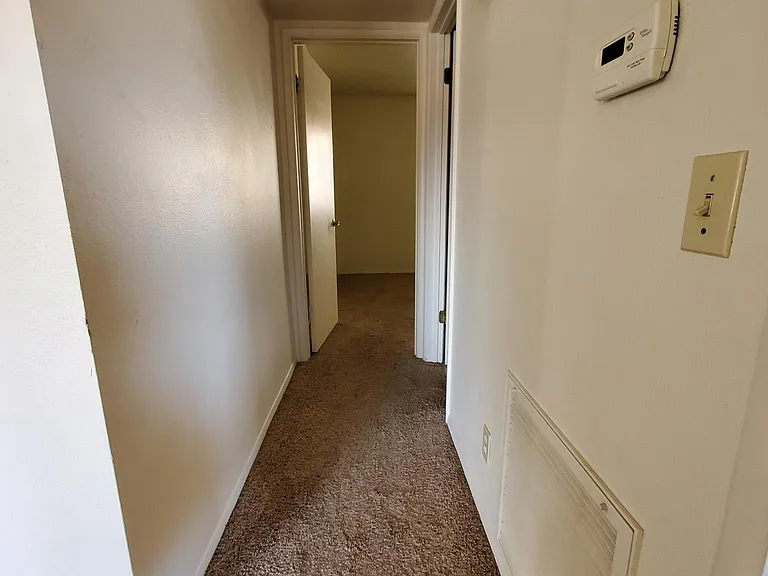 370 Fairway Oaks Dr #A — Photo 18