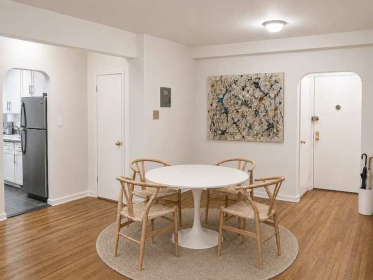 55 W 92nd St #2B — Photo 3