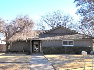 102 N Harrison Ave, Lorenzo, TX 79343