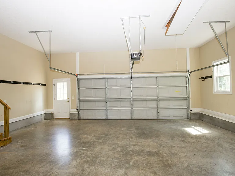 108 Fawnwood Dr — Photo 24