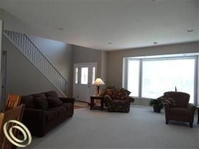 5th image of 22455 Rio Vista St