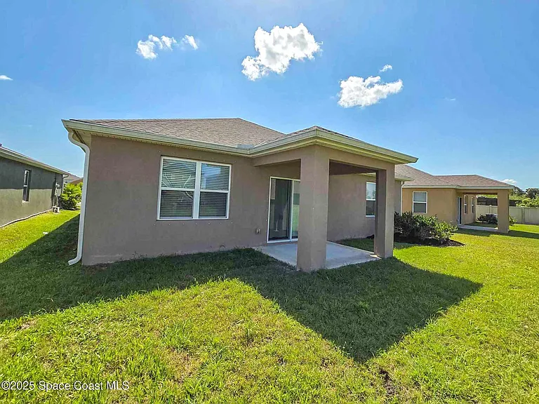 287 Guinevere Dr SW — Photo 23