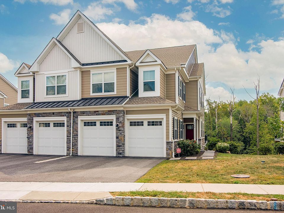 1st image of 3040 Marias Way #35