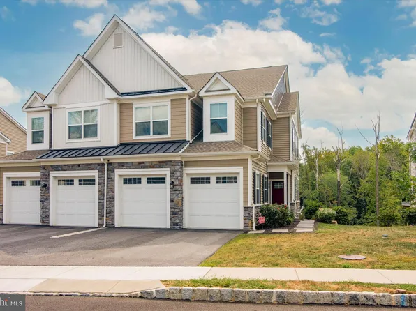 3040 Marias Way #35, Garnet Valley, PA 19060