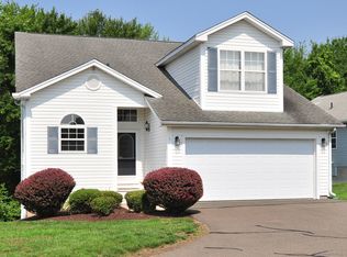 3 Windy Hill Ln #3, Rocky Hill, CT 06067
