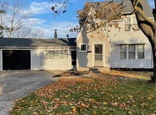 1413 S Riverside Ave, Saint Clair, MI 48079