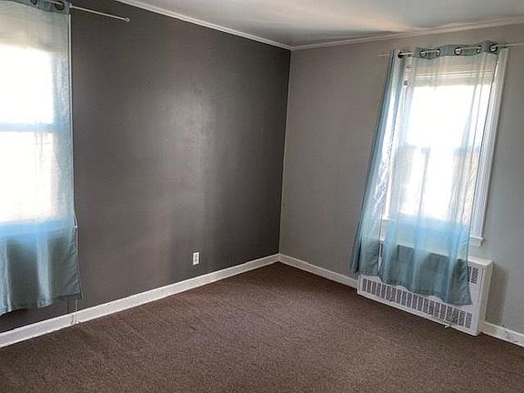 5th image of 16220 45th Ave Floor 2