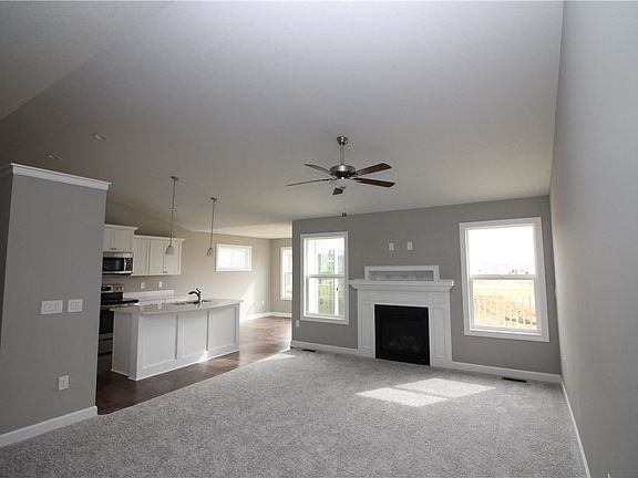2nd image of 4803 NE Oak Dr