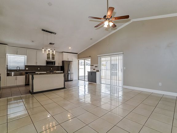 5th image of 2200 Country Field Way