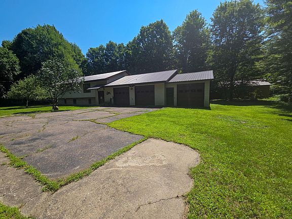 3rd image of 294 Chandler Rd
