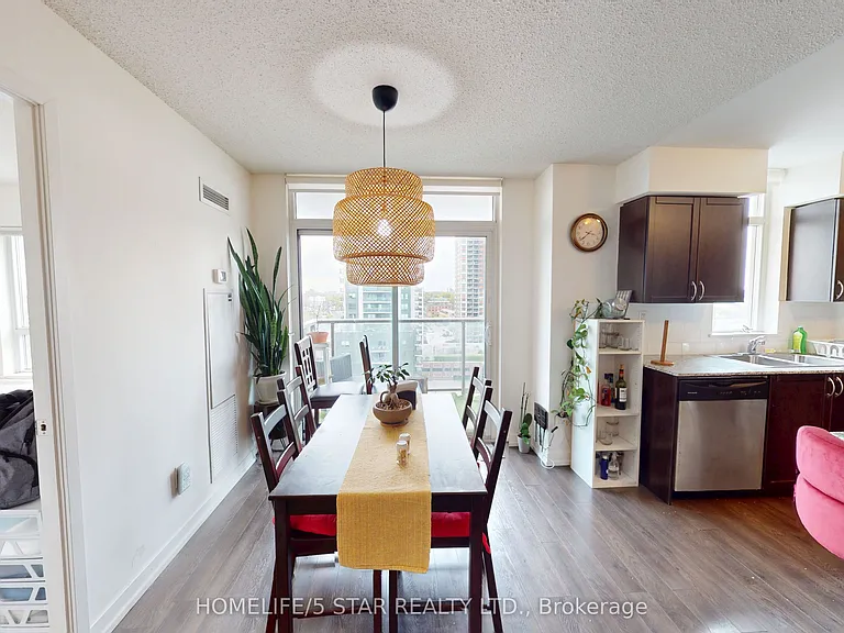 816 Lansdowne Ave #1209 — Photo 13