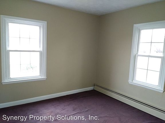 4th image of 701 S Thoman St