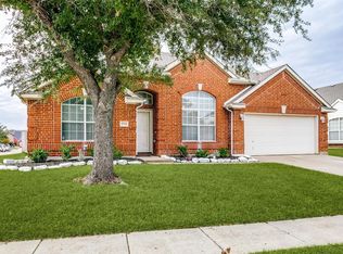5701 Rio Grande Dr, Haltom City, TX 76137