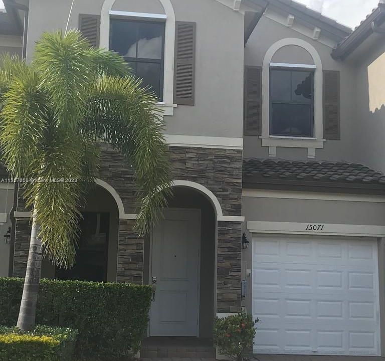 1st image of 15071 SW 118th Ln #15071