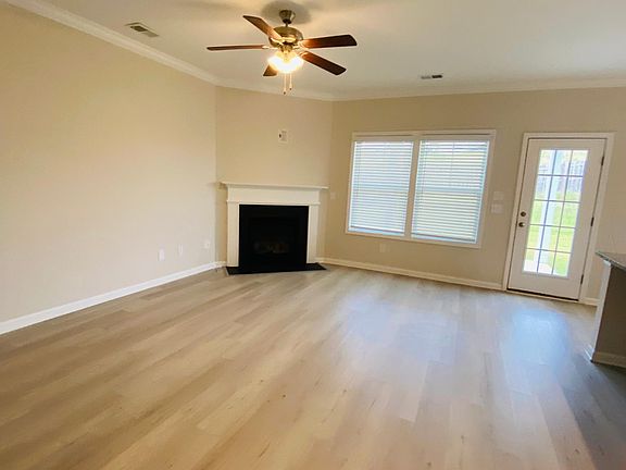 5th image of 116 Calming Creek Way