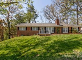 415 Mountain View Rd, Mars Hill, NC 28754