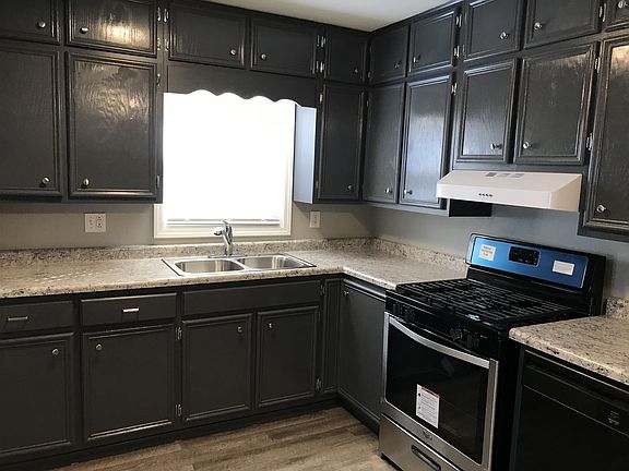 5th image of 111 E Zarley Blvd