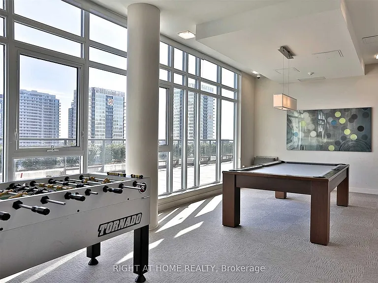 260 Sackville St #510 — Photo 21