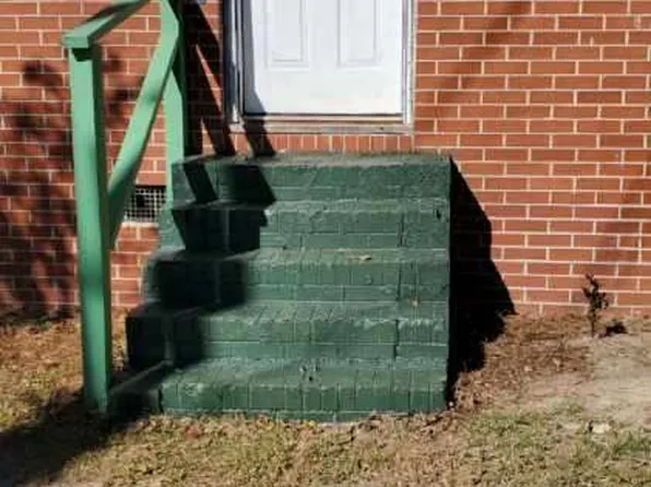 286 2nd St, Unadilla, GA 31091