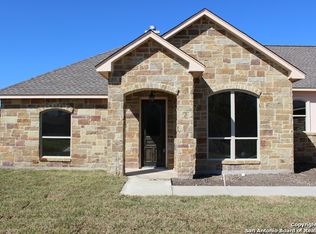 247 River Park Dr, New Braunfels, TX 78130