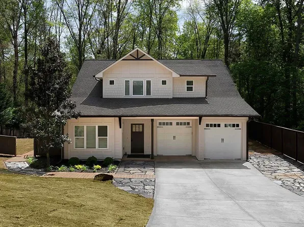 7135 Haw Creek Pl, Gainesville, GA 30506
