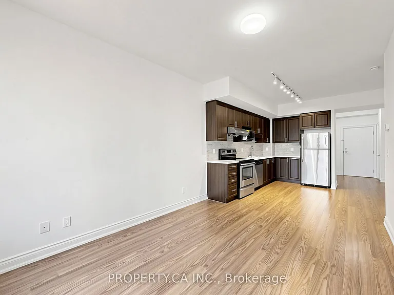 89 S Town Centre Blvd #515 — Photo 17