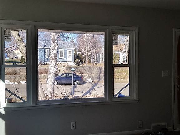 2nd image of 1621 W 37th St