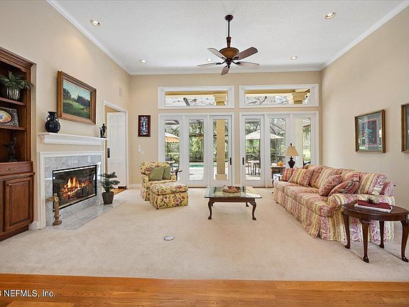 5th image of 8037 PEBBLE CREEK Lane
