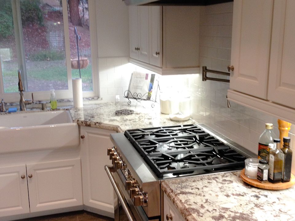 2nd image of 5440 Via Mariposa