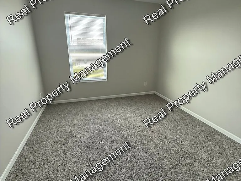 5649 Ruby Rd — Photo 6