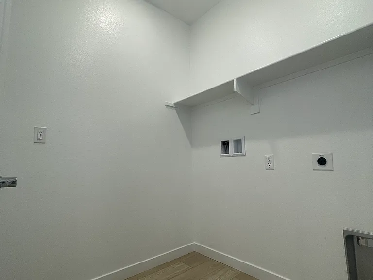 5529 W Avenue K13 — Photo 8